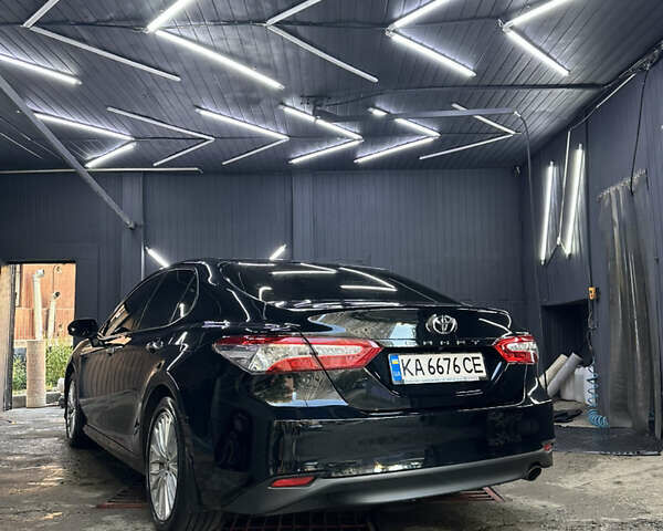 Чорний Тойота Камрі, об'ємом двигуна 2.5 л та пробігом 73 тис. км за 31900 $, фото 26 на Automoto.ua