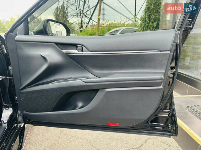 Черный Тойота Камри, объемом двигателя 3.46 л и пробегом 120 тыс. км за 29900 $, фото 24 на Automoto.ua