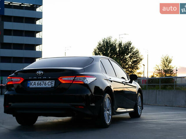 Чорний Тойота Камрі, об'ємом двигуна 2.5 л та пробігом 73 тис. км за 31900 $, фото 12 на Automoto.ua