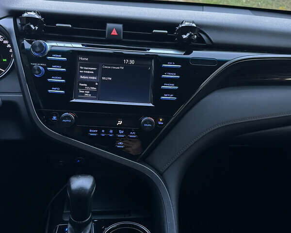 Черный Тойота Камри, объемом двигателя 2.49 л и пробегом 175 тыс. км за 21800 $, фото 8 на Automoto.ua