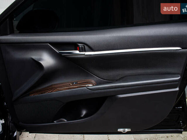 Чорний Тойота Камрі, об'ємом двигуна 2.49 л та пробігом 72 тис. км за 32500 $, фото 39 на Automoto.ua