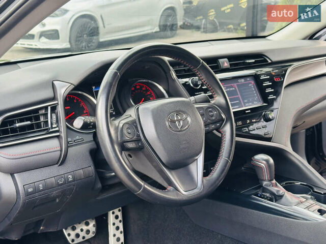 Черный Тойота Камри, объемом двигателя 3.46 л и пробегом 120 тыс. км за 29900 $, фото 13 на Automoto.ua