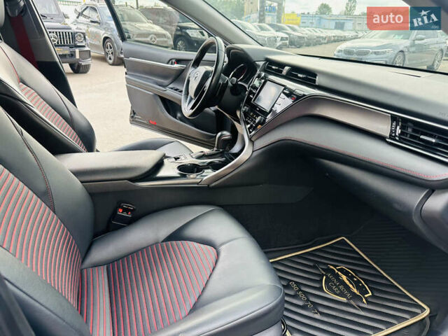 Черный Тойота Камри, объемом двигателя 3.46 л и пробегом 120 тыс. км за 29900 $, фото 22 на Automoto.ua