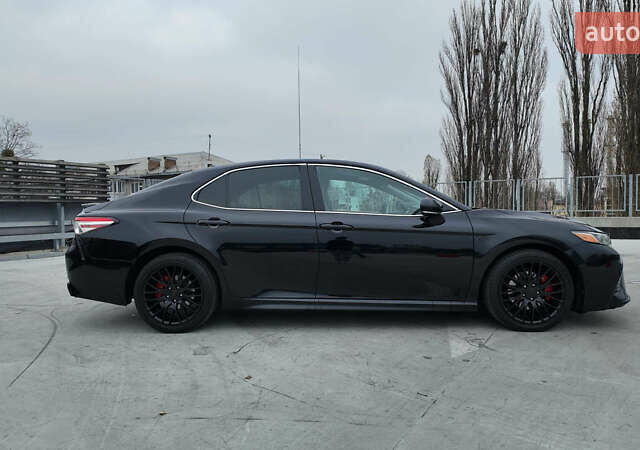 Чорний Тойота Камрі, об'ємом двигуна 2.49 л та пробігом 185 тис. км за 18990 $, фото 3 на Automoto.ua