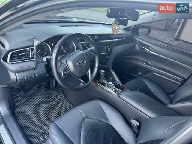 Черный Тойота Камри, объемом двигателя 2.5 л и пробегом 70 тыс. км за 31000 $, фото 21 на Automoto.ua