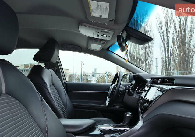 Чорний Тойота Камрі, об'ємом двигуна 2.49 л та пробігом 185 тис. км за 18990 $, фото 14 на Automoto.ua