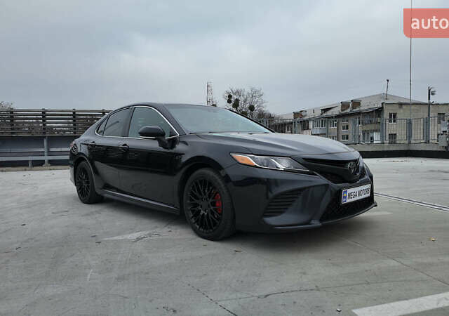 Чорний Тойота Камрі, об'ємом двигуна 2.49 л та пробігом 185 тис. км за 18990 $, фото 4 на Automoto.ua