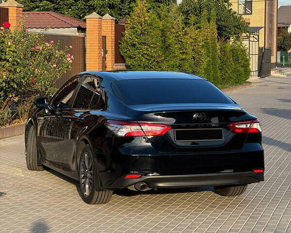 Чорний Тойота Камрі, об'ємом двигуна 2.49 л та пробігом 155 тис. км за 25500 $, фото 3 на Automoto.ua