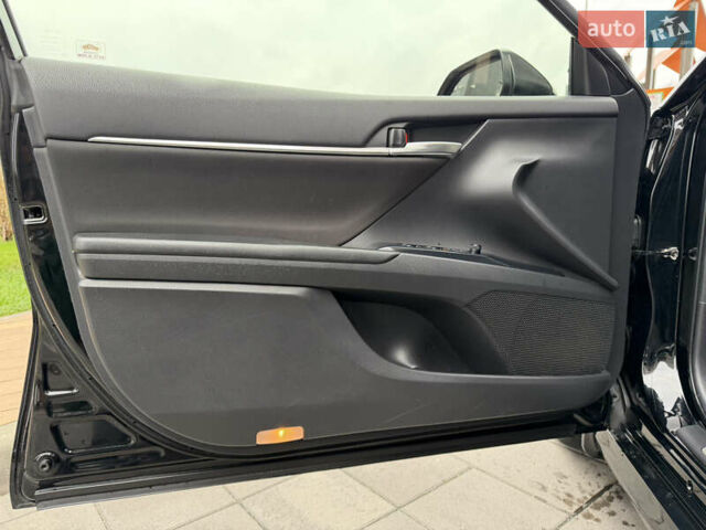 Черный Тойота Камри, объемом двигателя 2.5 л и пробегом 79 тыс. км за 23999 $, фото 9 на Automoto.ua
