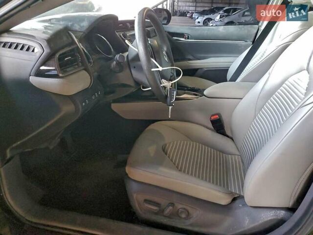 Черный Тойота Камри, объемом двигателя 2.49 л и пробегом 26 тыс. км за 6800 $, фото 7 на Automoto.ua