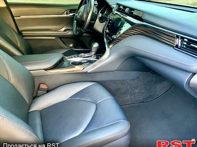 Черный Тойота Камри, объемом двигателя 2.5 л и пробегом 69 тыс. км за 30999 $, фото 6 на Automoto.ua