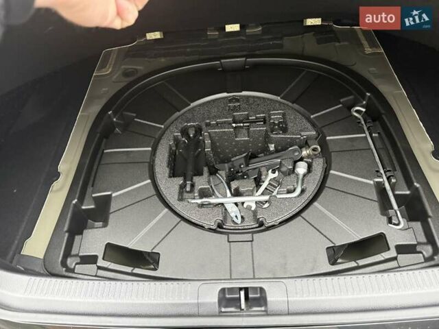 Черный Тойота Камри, объемом двигателя 2.49 л и пробегом 84 тыс. км за 25900 $, фото 12 на Automoto.ua