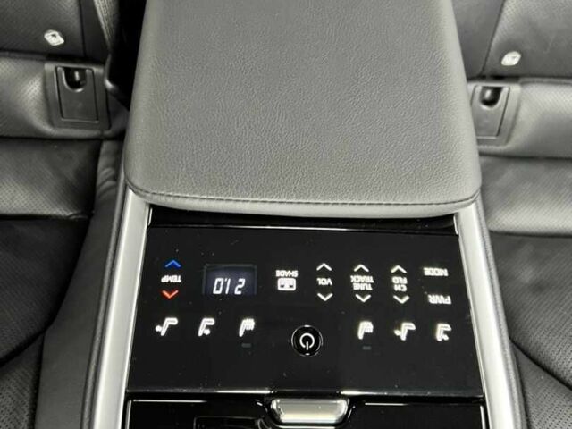 Черный Тойота Камри, объемом двигателя 3.5 л и пробегом 92 тыс. км за 35500 $, фото 1 на Automoto.ua