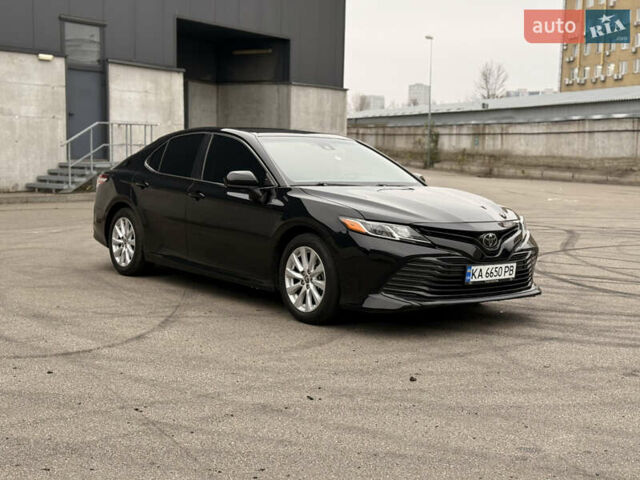 Чорний Тойота Камрі, об'ємом двигуна 2.49 л та пробігом 139 тис. км за 19299 $, фото 2 на Automoto.ua