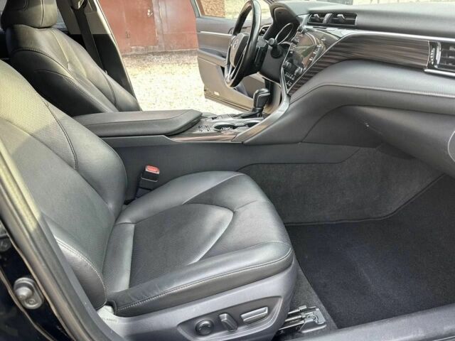 Чорний Тойота Камрі, об'ємом двигуна 2.5 л та пробігом 94 тис. км за 16000 $, фото 6 на Automoto.ua