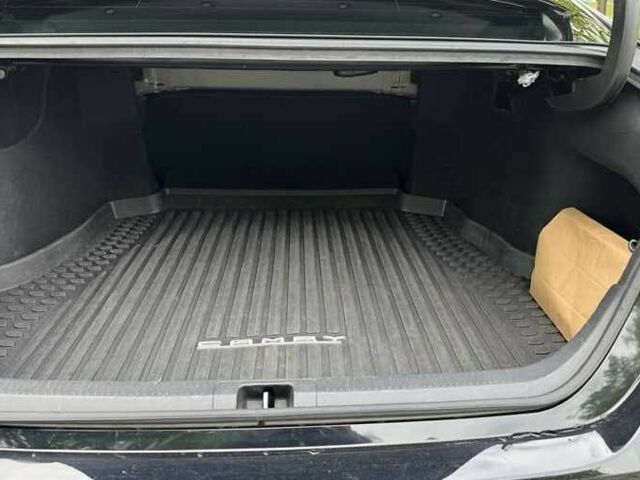 Черный Тойота Камри, объемом двигателя 2.5 л и пробегом 95 тыс. км за 20000 $, фото 11 на Automoto.ua