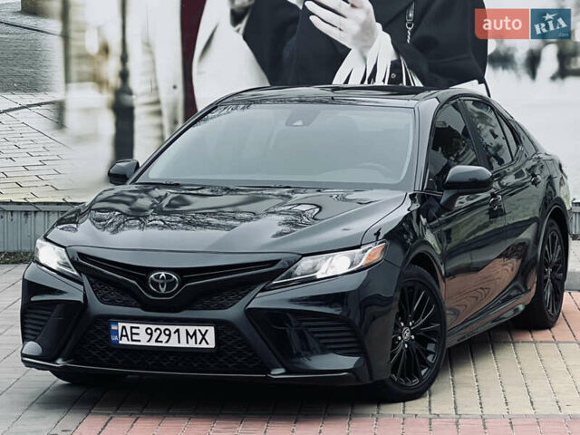 Чорний Тойота Камрі, об'ємом двигуна 2.5 л та пробігом 95 тис. км за 20700 $, фото 3 на Automoto.ua