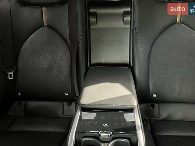 Черный Тойота Камри, объемом двигателя 3.46 л и пробегом 95 тыс. км за 26000 $, фото 13 на Automoto.ua