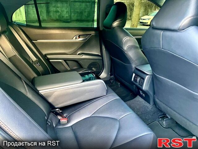 Черный Тойота Камри, объемом двигателя 2.5 л и пробегом 69 тыс. км за 30333 $, фото 8 на Automoto.ua