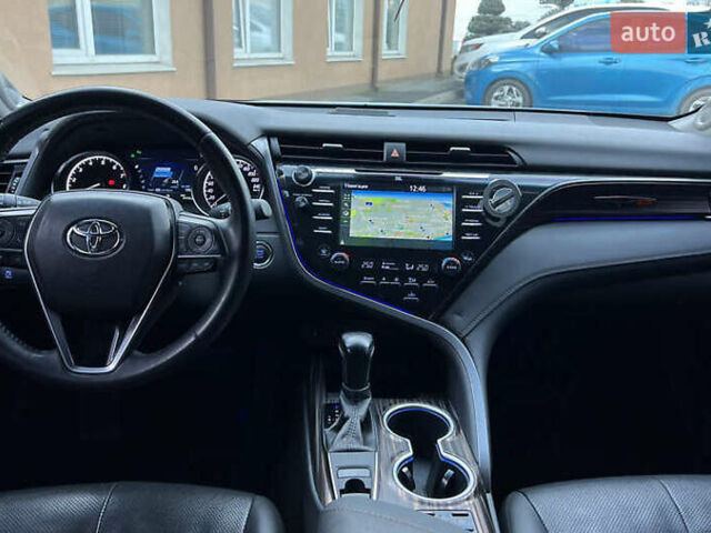 Черный Тойота Камри, объемом двигателя 3.46 л и пробегом 95 тыс. км за 26000 $, фото 9 на Automoto.ua