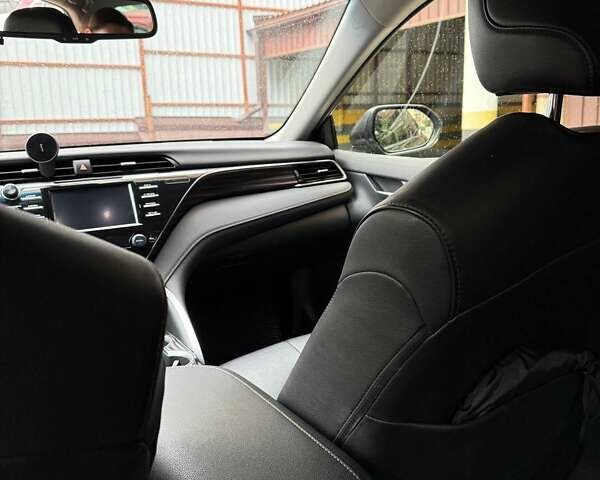 Чорний Тойота Камрі, об'ємом двигуна 2.49 л та пробігом 140 тис. км за 25000 $, фото 15 на Automoto.ua