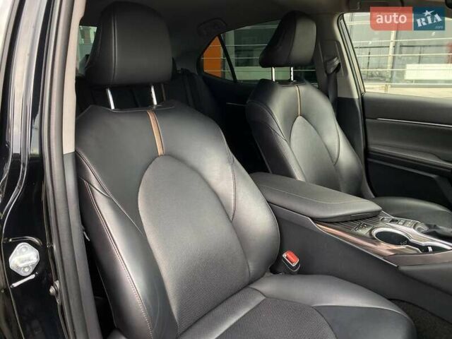 Чорний Тойота Камрі, об'ємом двигуна 2.49 л та пробігом 110 тис. км за 25900 $, фото 24 на Automoto.ua