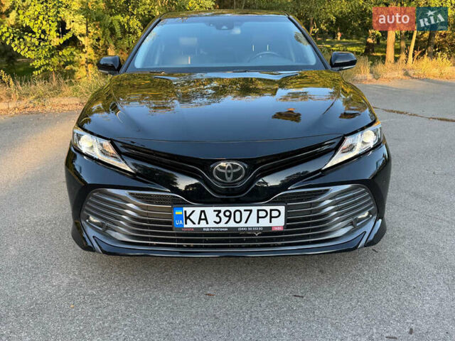 Чорний Тойота Камрі, об'ємом двигуна 2.49 л та пробігом 145 тис. км за 23900 $, фото 3 на Automoto.ua