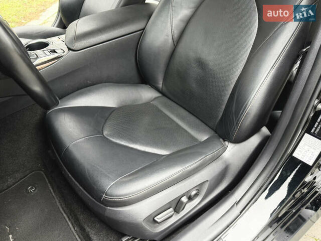 Черный Тойота Камри, объемом двигателя 2.5 л и пробегом 270 тыс. км за 23500 $, фото 37 на Automoto.ua