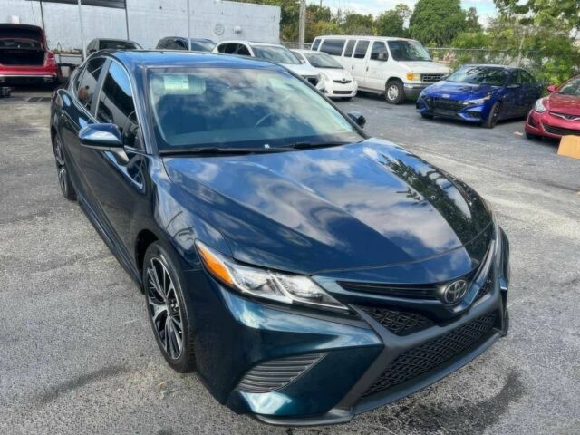 Черный Тойота Камри, объемом двигателя 2.5 л и пробегом 35 тыс. км за 15900 $, фото 2 на Automoto.ua