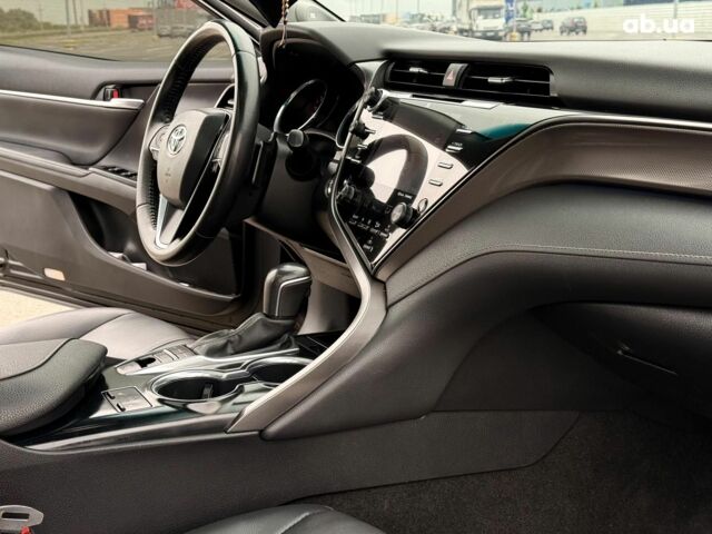 Черный Тойота Камри, объемом двигателя 2.5 л и пробегом 105 тыс. км за 24990 $, фото 38 на Automoto.ua