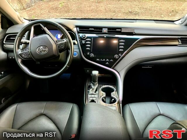 Черный Тойота Камри, объемом двигателя 2.5 л и пробегом 69 тыс. км за 30999 $, фото 5 на Automoto.ua