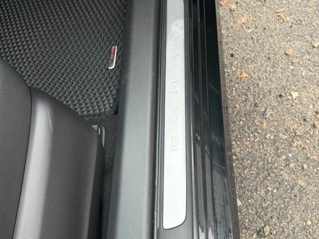 Чорний Тойота Камрі, об'ємом двигуна 2.5 л та пробігом 84 тис. км за 25900 $, фото 14 на Automoto.ua