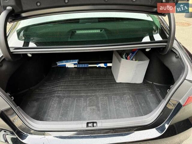 Чорний Тойота Камрі, об'ємом двигуна 2.49 л та пробігом 140 тис. км за 25000 $, фото 9 на Automoto.ua