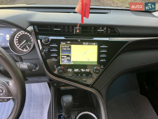 Черный Тойота Камри, объемом двигателя 3.46 л и пробегом 127 тыс. км за 29000 $, фото 16 на Automoto.ua