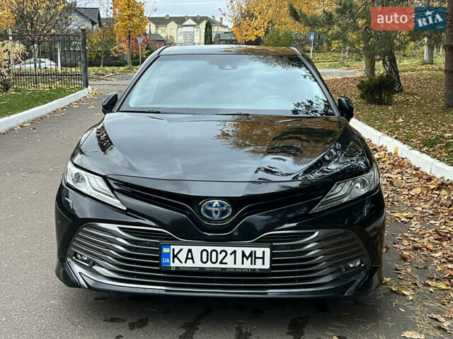 Тойота Камри 2020 в Ровно на Automoto.ua Черный Тойота Камри, объемом двигателя 2.49 л и пробегом 167 тыс. км за 27900 $, фото 5 на Automoto.ua