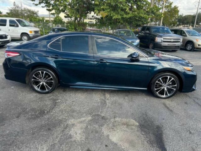 Черный Тойота Камри, объемом двигателя 2.5 л и пробегом 35 тыс. км за 15900 $, фото 3 на Automoto.ua