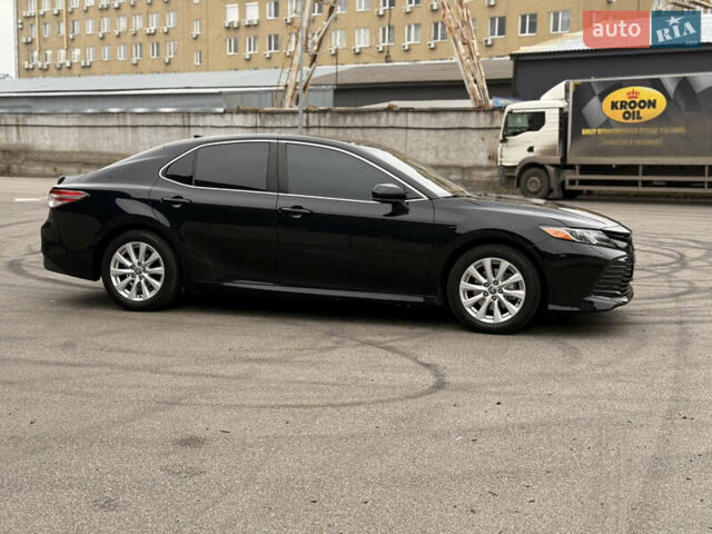 Чорний Тойота Камрі, об'ємом двигуна 2.49 л та пробігом 139 тис. км за 19299 $, фото 5 на Automoto.ua