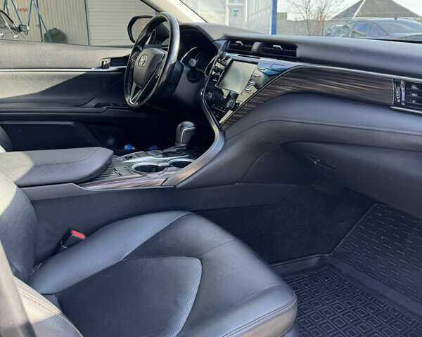 Черный Тойота Камри, объемом двигателя 2.49 л и пробегом 156 тыс. км за 24000 $, фото 6 на Automoto.ua