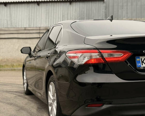 Чорний Тойота Камрі, об'ємом двигуна 2.49 л та пробігом 139 тис. км за 19299 $, фото 24 на Automoto.ua