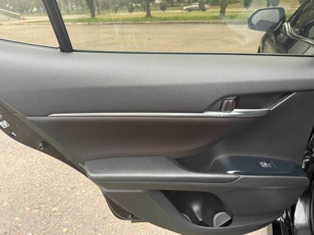 Чорний Тойота Камрі, об'ємом двигуна 2.5 л та пробігом 84 тис. км за 25900 $, фото 19 на Automoto.ua