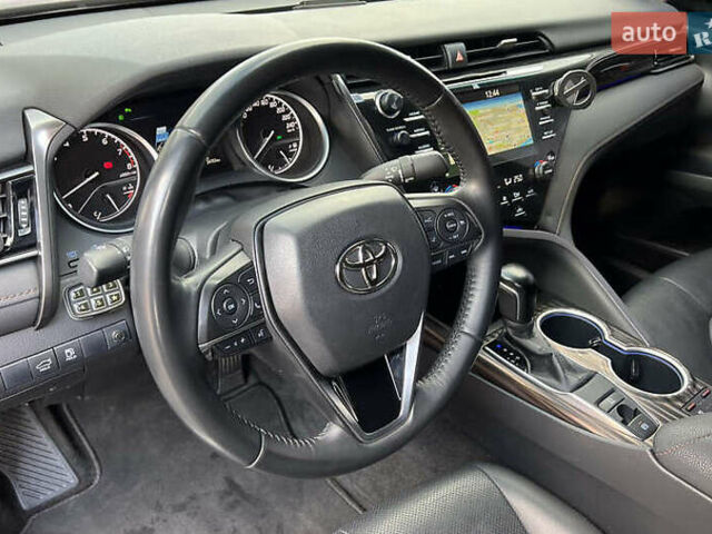 Черный Тойота Камри, объемом двигателя 3.46 л и пробегом 95 тыс. км за 26000 $, фото 7 на Automoto.ua