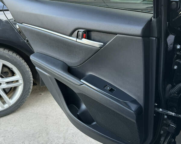 Черный Тойота Камри, объемом двигателя 2.49 л и пробегом 156 тыс. км за 24000 $, фото 17 на Automoto.ua