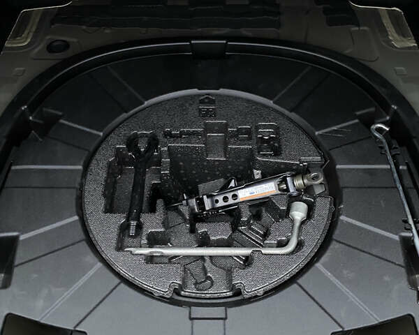 Черный Тойота Камри, объемом двигателя 2.49 л и пробегом 141 тыс. км за 28800 $, фото 25 на Automoto.ua