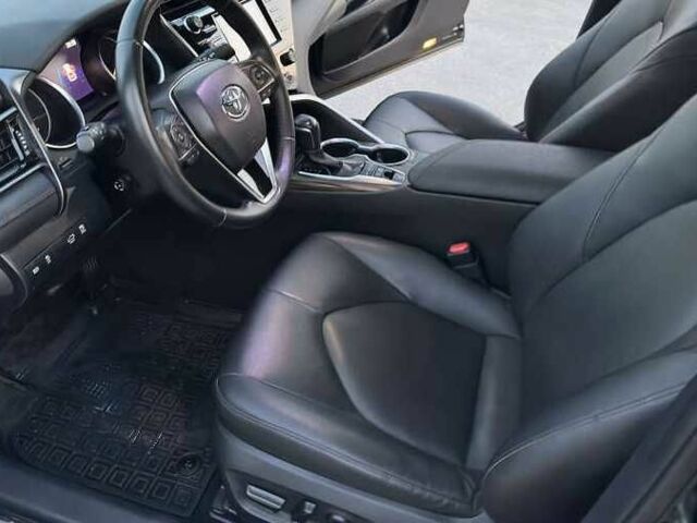 Тойота Камри 2020 в Киеве на Automoto.ua Черный Тойота Камри, объемом двигателя 2.5 л и пробегом 45 тыс. км за 18000 $, фото 8 на Automoto.ua