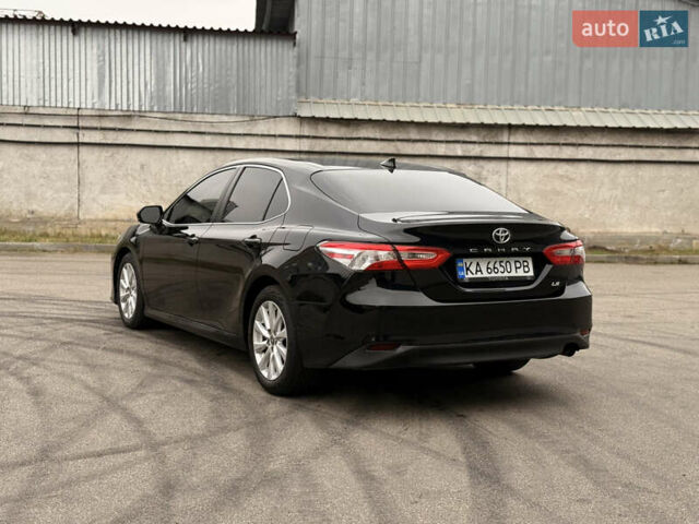 Чорний Тойота Камрі, об'ємом двигуна 2.49 л та пробігом 139 тис. км за 19299 $, фото 14 на Automoto.ua