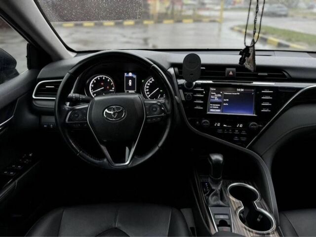 Черный Тойота Камри, объемом двигателя 0 л и пробегом 99 тыс. км за 18900 $, фото 3 на Automoto.ua