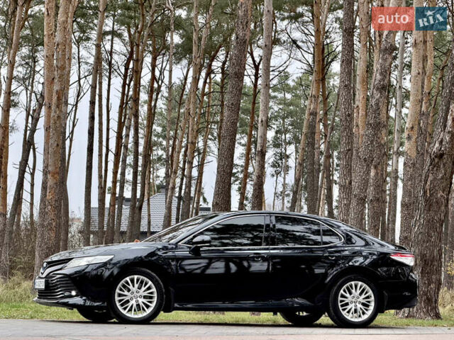 Черный Тойота Камри, объемом двигателя 2.5 л и пробегом 270 тыс. км за 23500 $, фото 1 на Automoto.ua