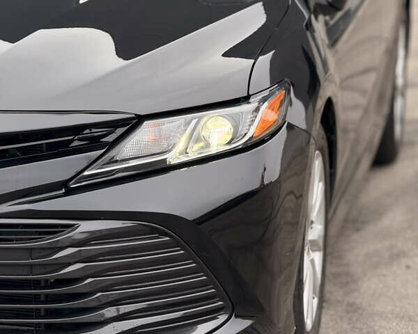 Чорний Тойота Камрі, об'ємом двигуна 2.49 л та пробігом 139 тис. км за 19299 $, фото 23 на Automoto.ua