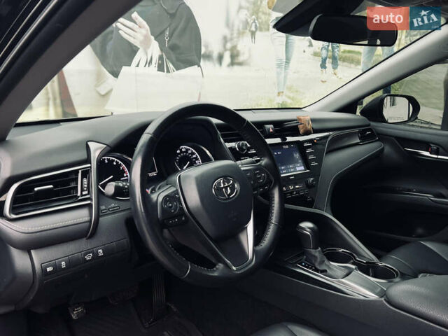 Чорний Тойота Камрі, об'ємом двигуна 2.5 л та пробігом 95 тис. км за 20700 $, фото 32 на Automoto.ua