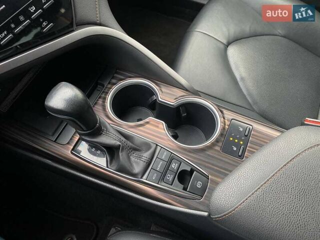 Чорний Тойота Камрі, об'ємом двигуна 2.49 л та пробігом 110 тис. км за 25900 $, фото 16 на Automoto.ua
